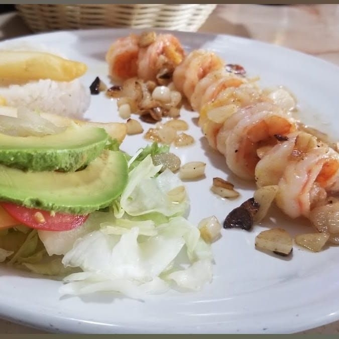 Camarones al Mojo de Ajo