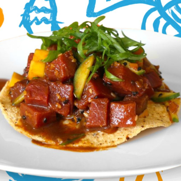 Tostada de Atún Exótico  🫓