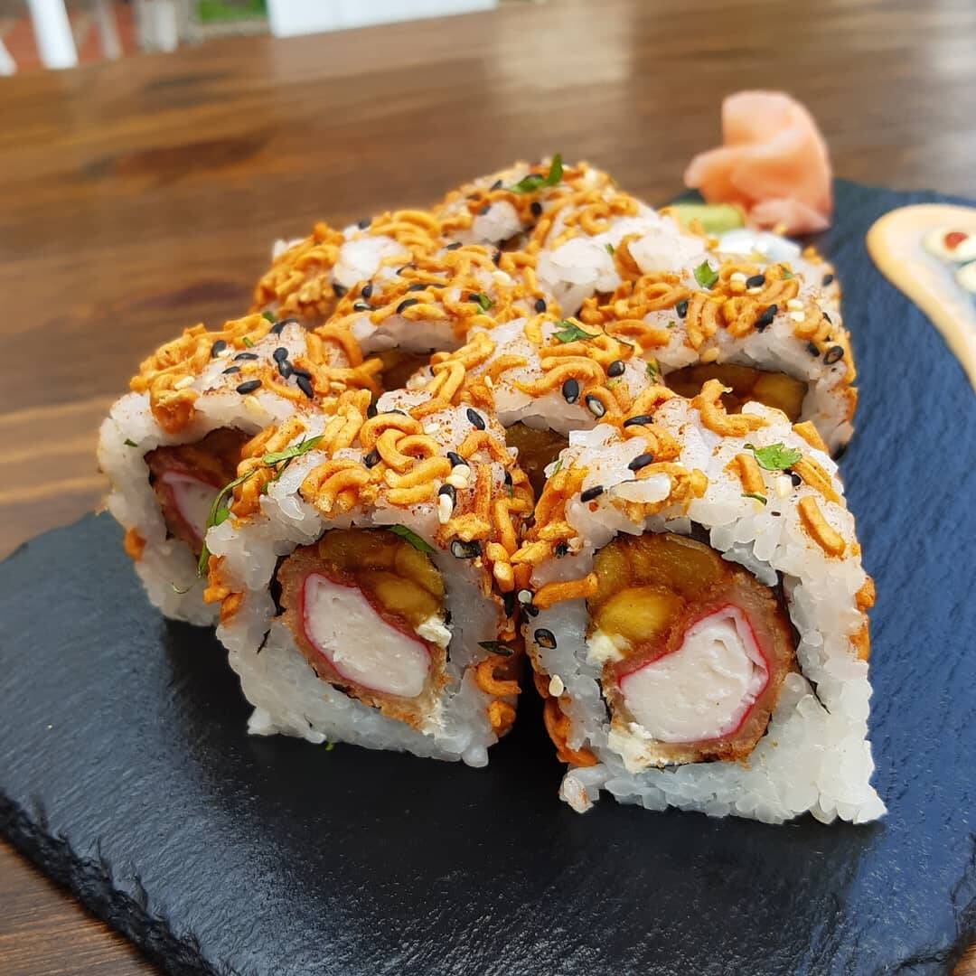 12 Piezas de Sushi A Elección