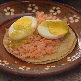 Taco Arroz con Huevo
