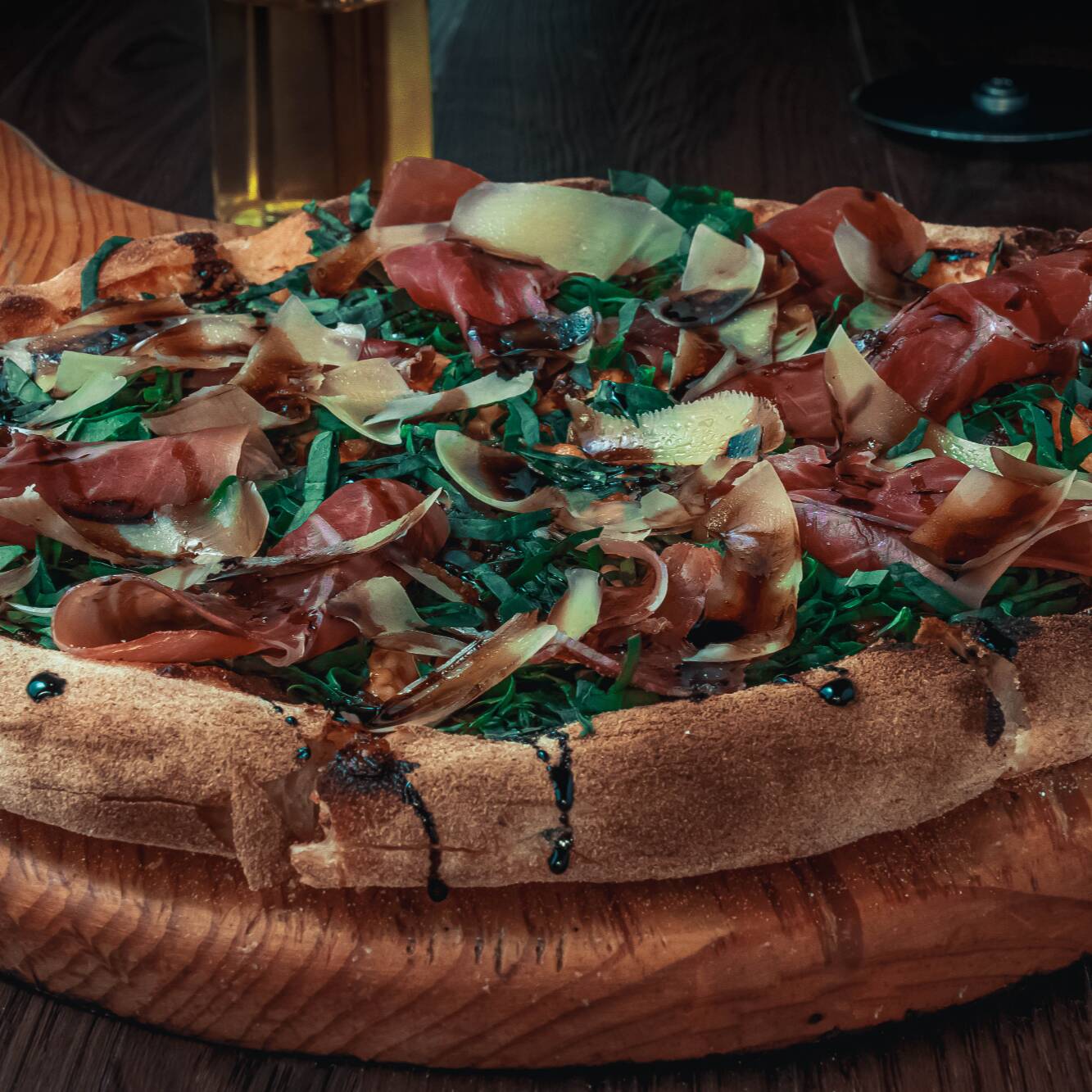 PIZZA DE JAMON SERRANO BALSAMICO