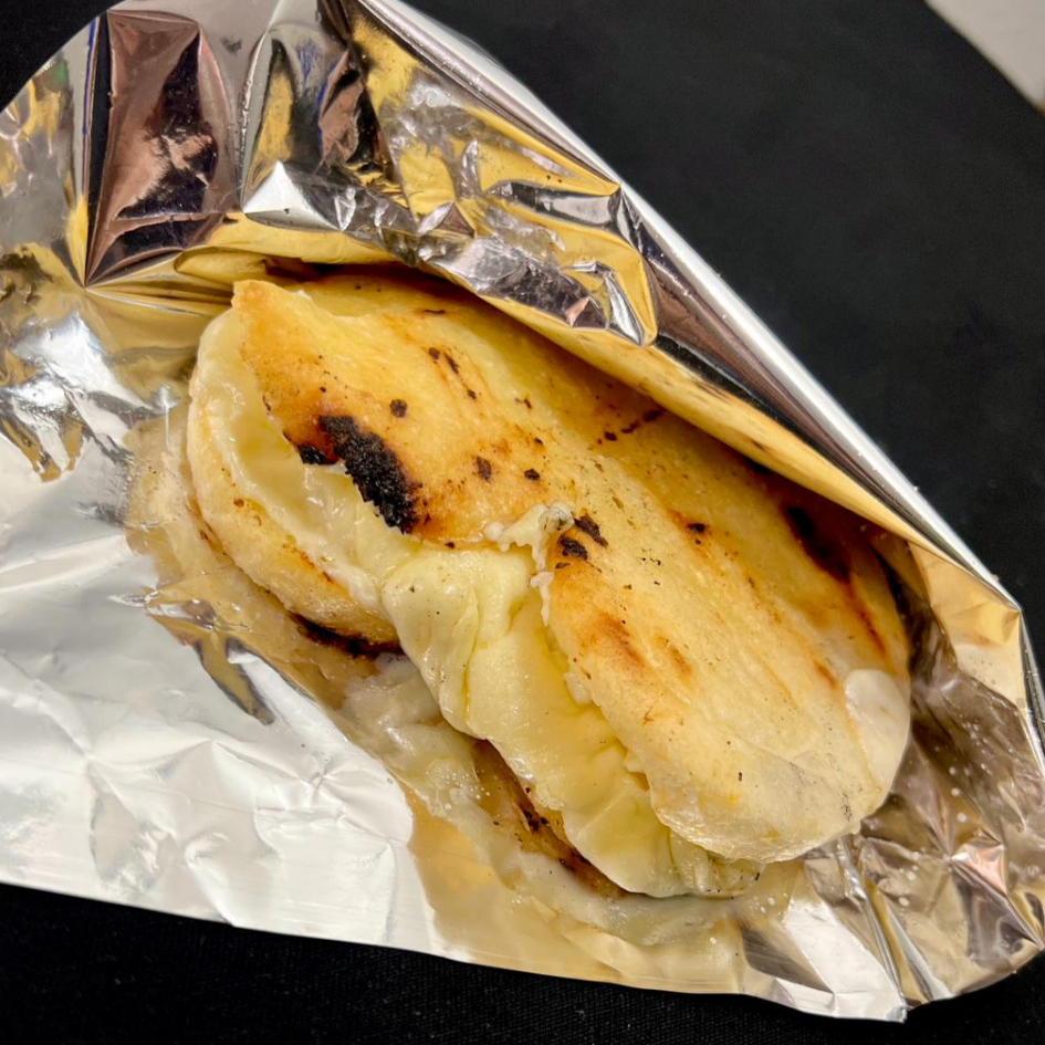Arepa solo Queso