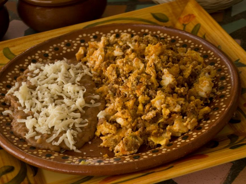 Huevos Con Chorizo