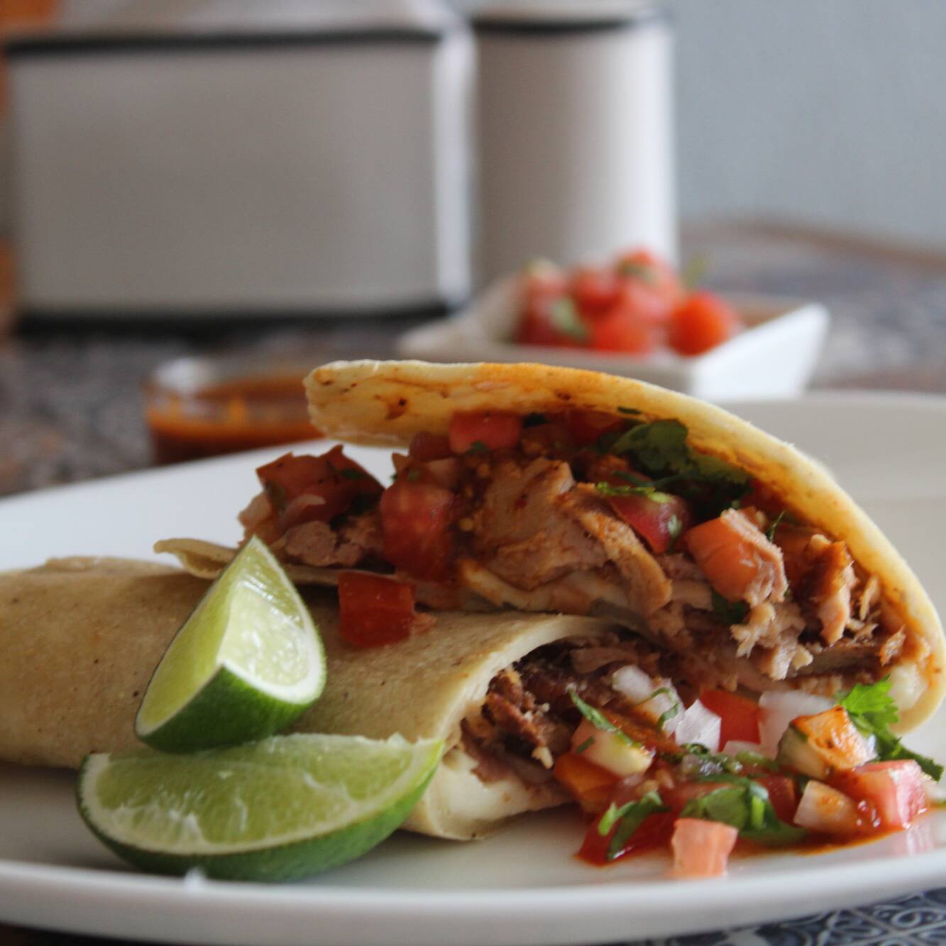 Quesadilla de Carnitas Grande