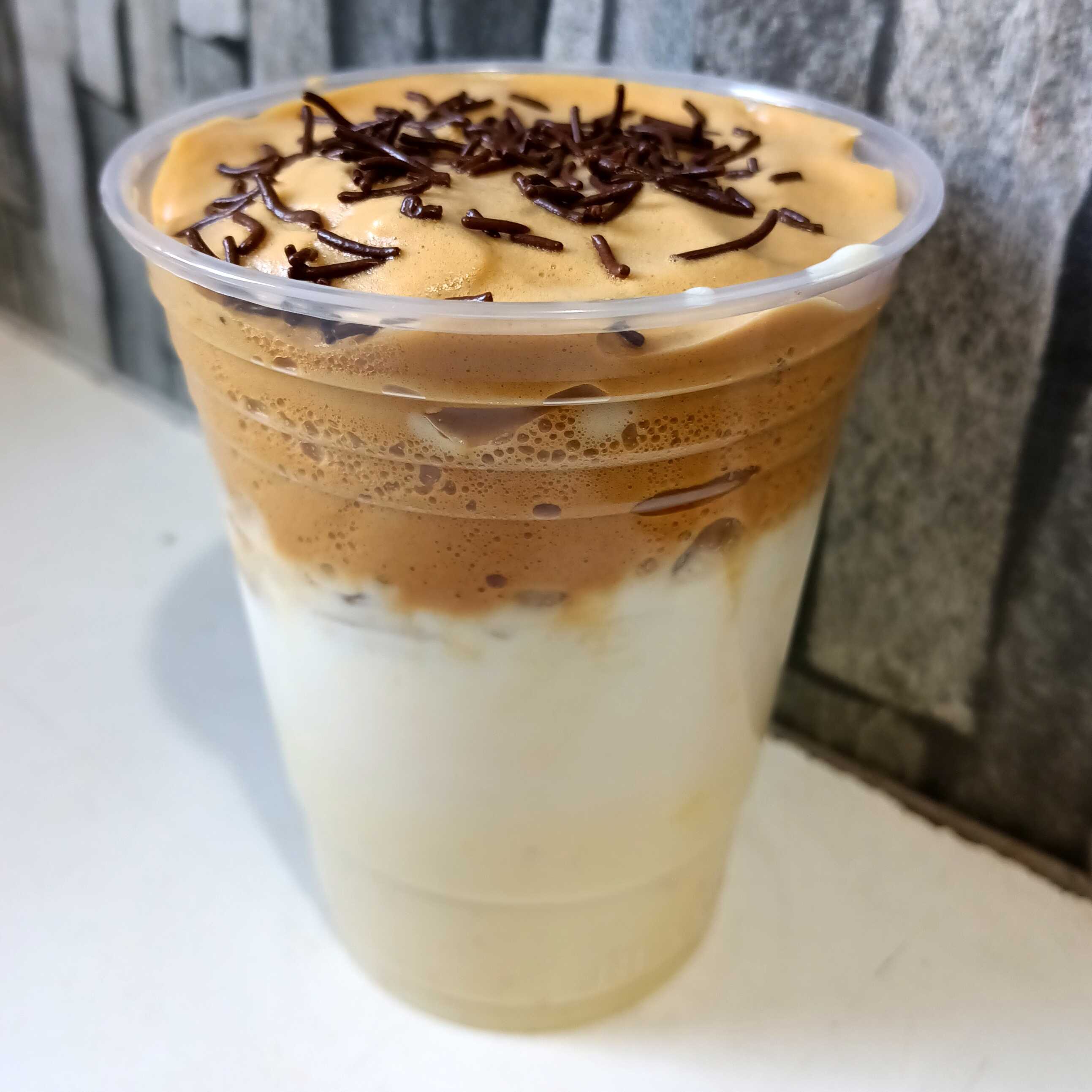 Flan caramel latte 16 oz