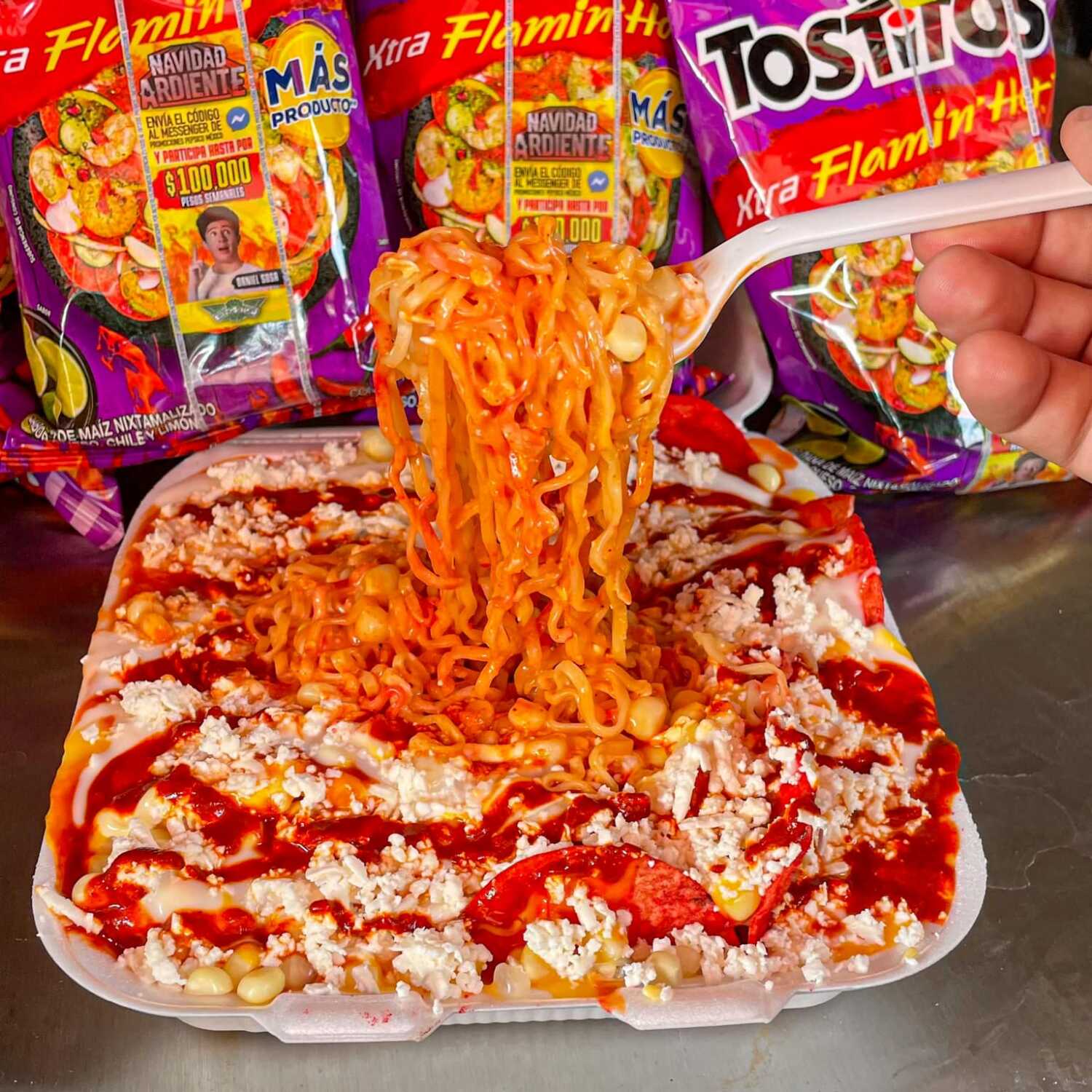 CHAROLA DE TOSTITOS CON MARUCHAN