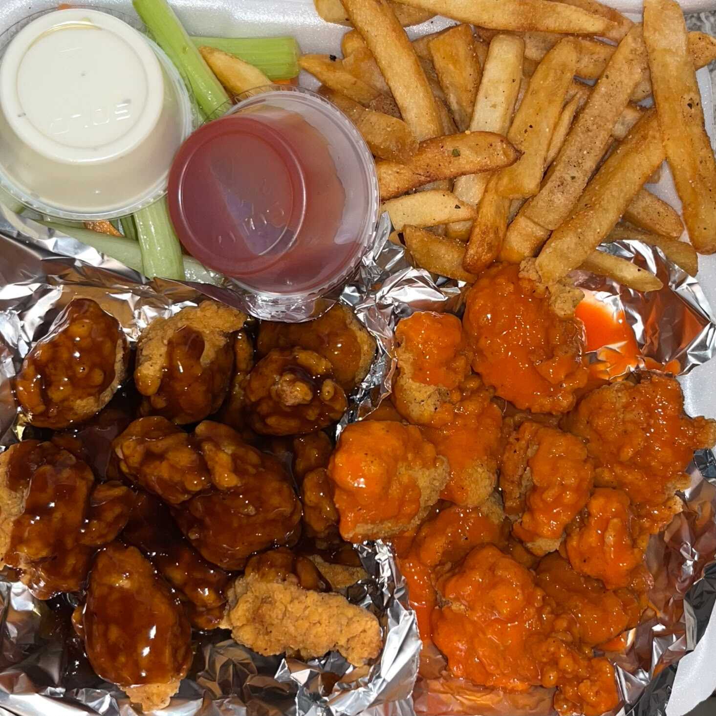 Boneless 750Gr+Porcion De Papas