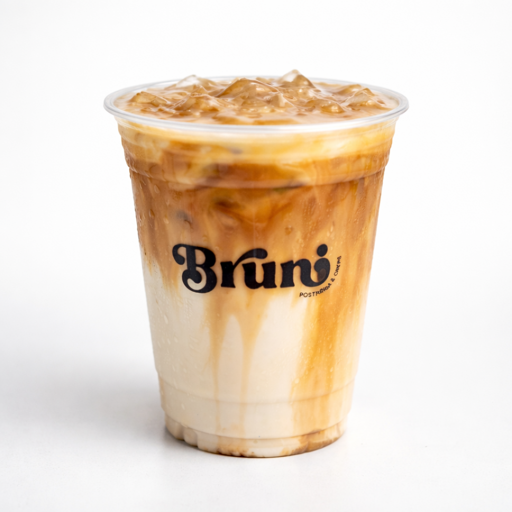 CAFÉ HELADO CARAMEL LATTE.