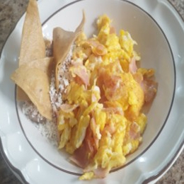 Huevos con Jamon