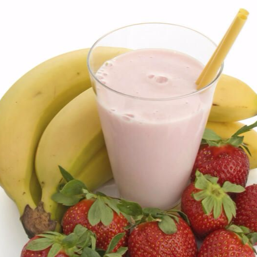 Licuado de Fresa con Plátano.