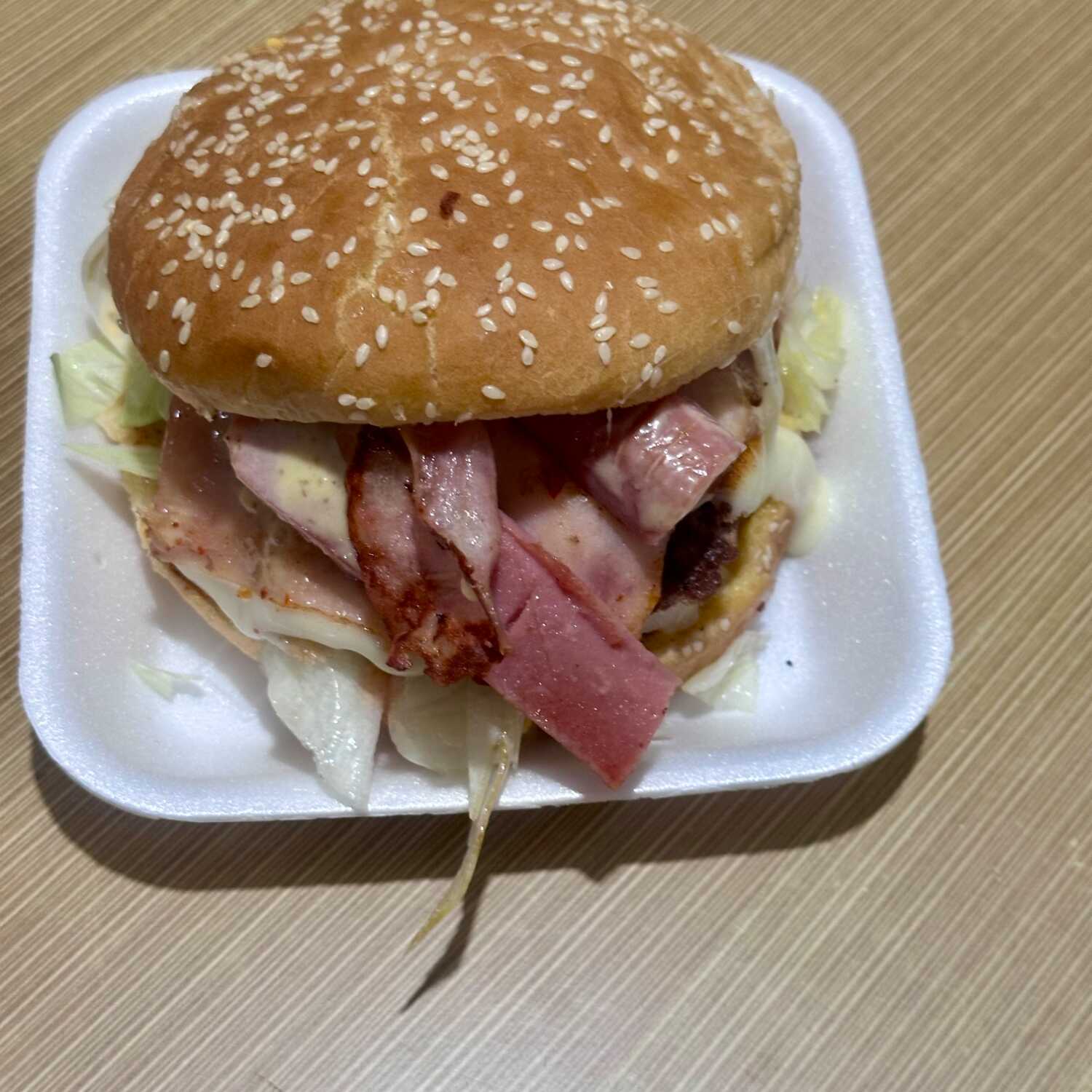 HAMBURGUESA HAWAIANA