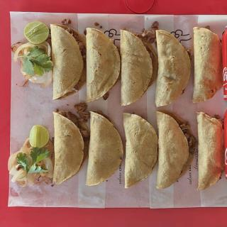 COMBO COCA COLA + 2 ORDENES DE TACOS