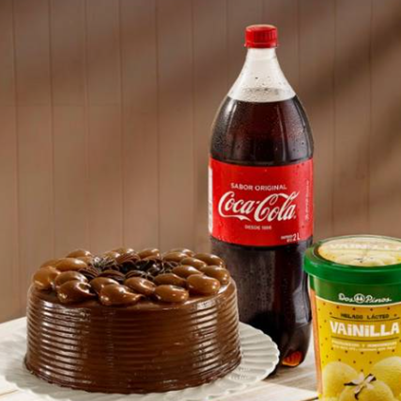 Paq. Fiestero Torta Peq + Coca 1.5 + Helado