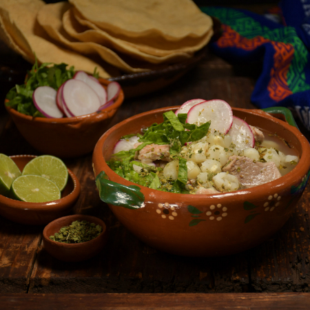 MEDIO LITRO-POZOLE DE MACIZA