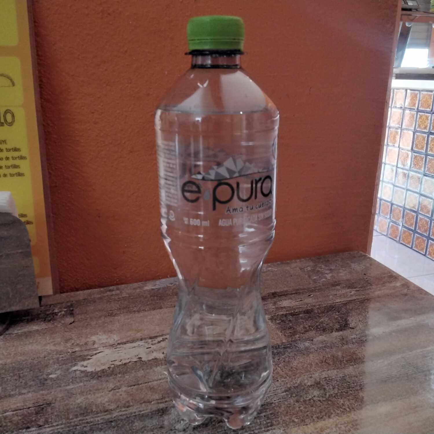 Agua Embotellada