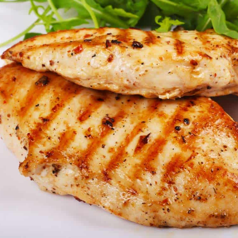 Pechuga a la Plancha + 3 Complementos