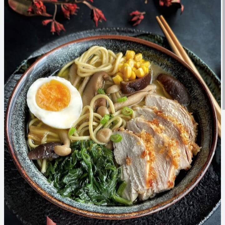 MISO RAMEN DE POLLO