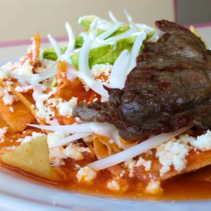 Chilaquiles Rojos