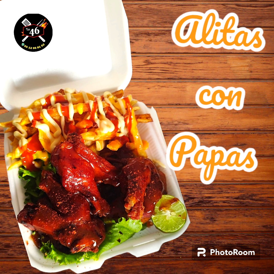 Alitas con Papas