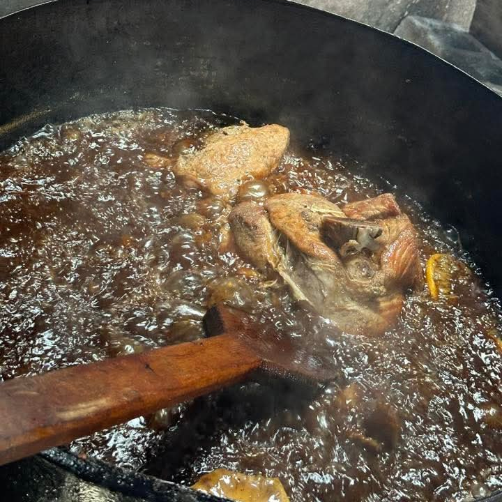 ¼ Carnitas