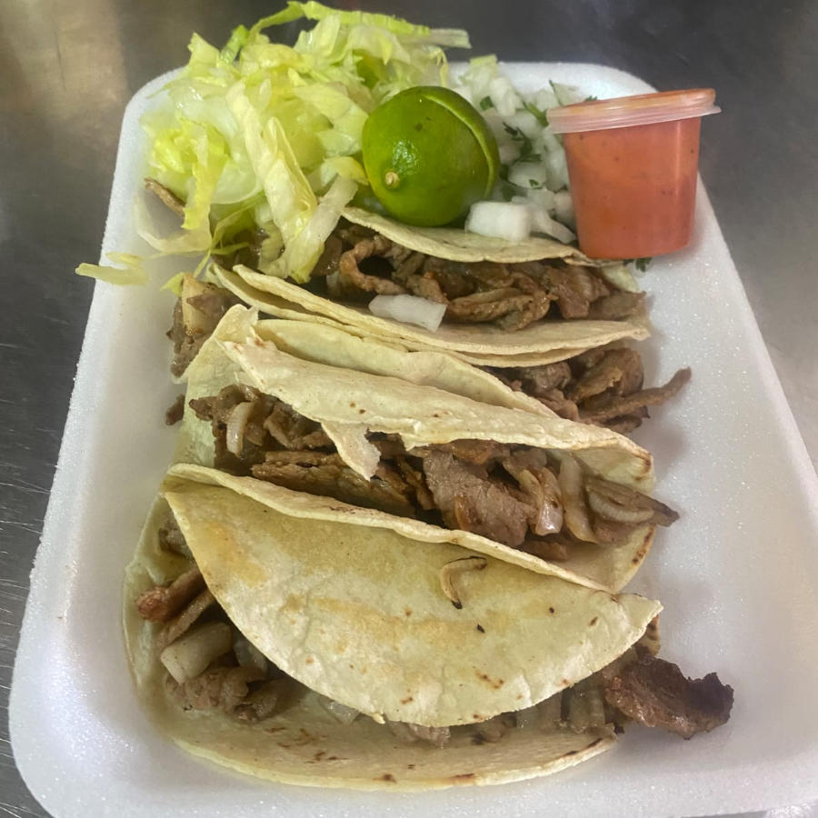 TACOS DE BISTEC