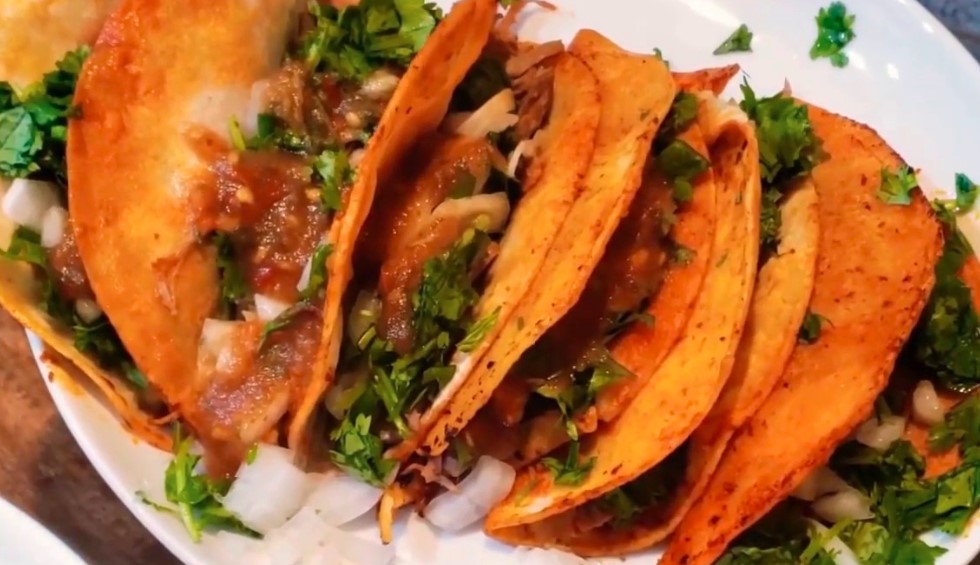 TACOS DE BARBACOA ESTILO GUADALAJARA