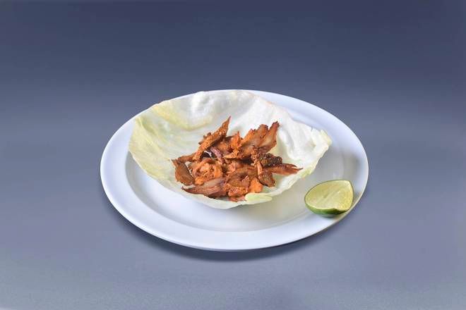 Taco / Pastor Pollo en Hoja de Lechuga