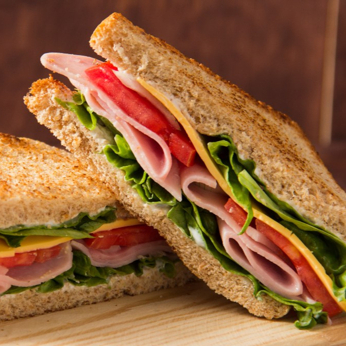 SANDWICH DE JAMÓN