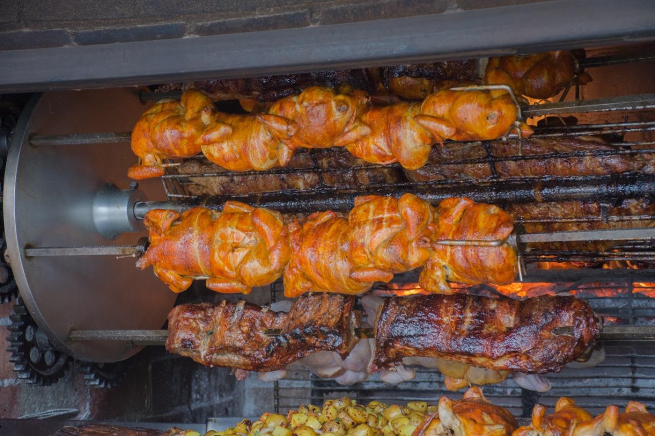 POLLOS Y COSTILLAS EL GENERAL Suc Libertad