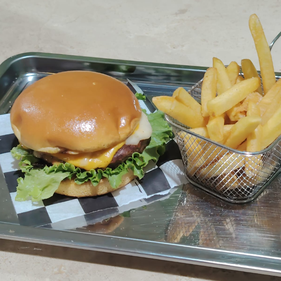 CHESSE BURGER