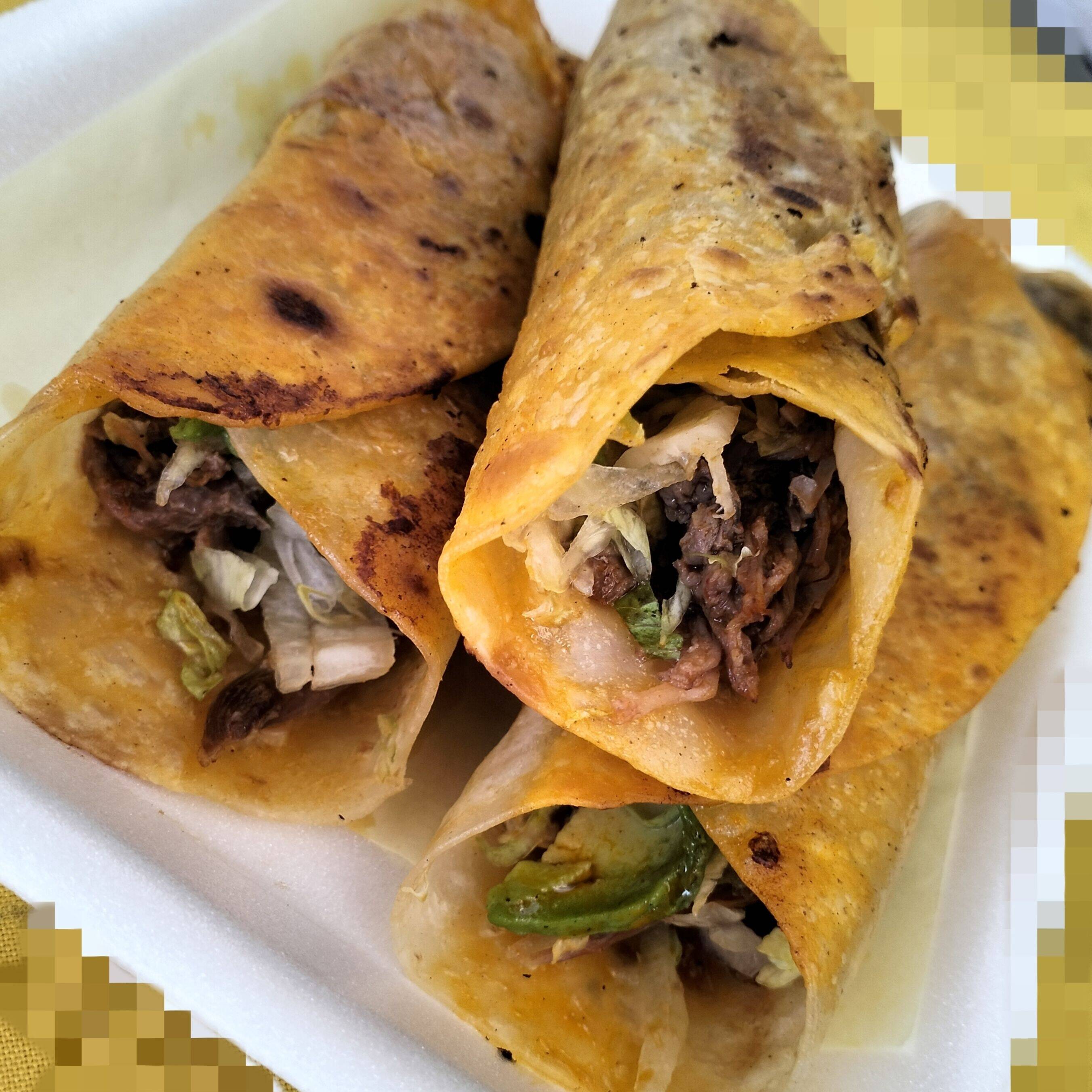 Burritos de birria 3pzas. (consomé de cortesía)