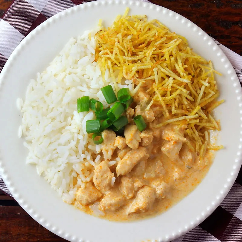 Arroz, batata palha