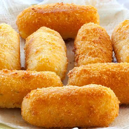 CROQUETAS DE PAPÁ CON CARNE ASADA Y QUESO (1 PZ)