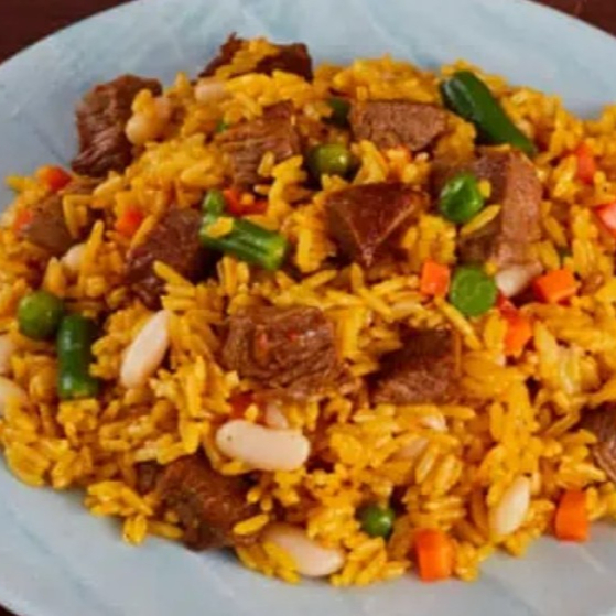 Arroz con Carne Mechada