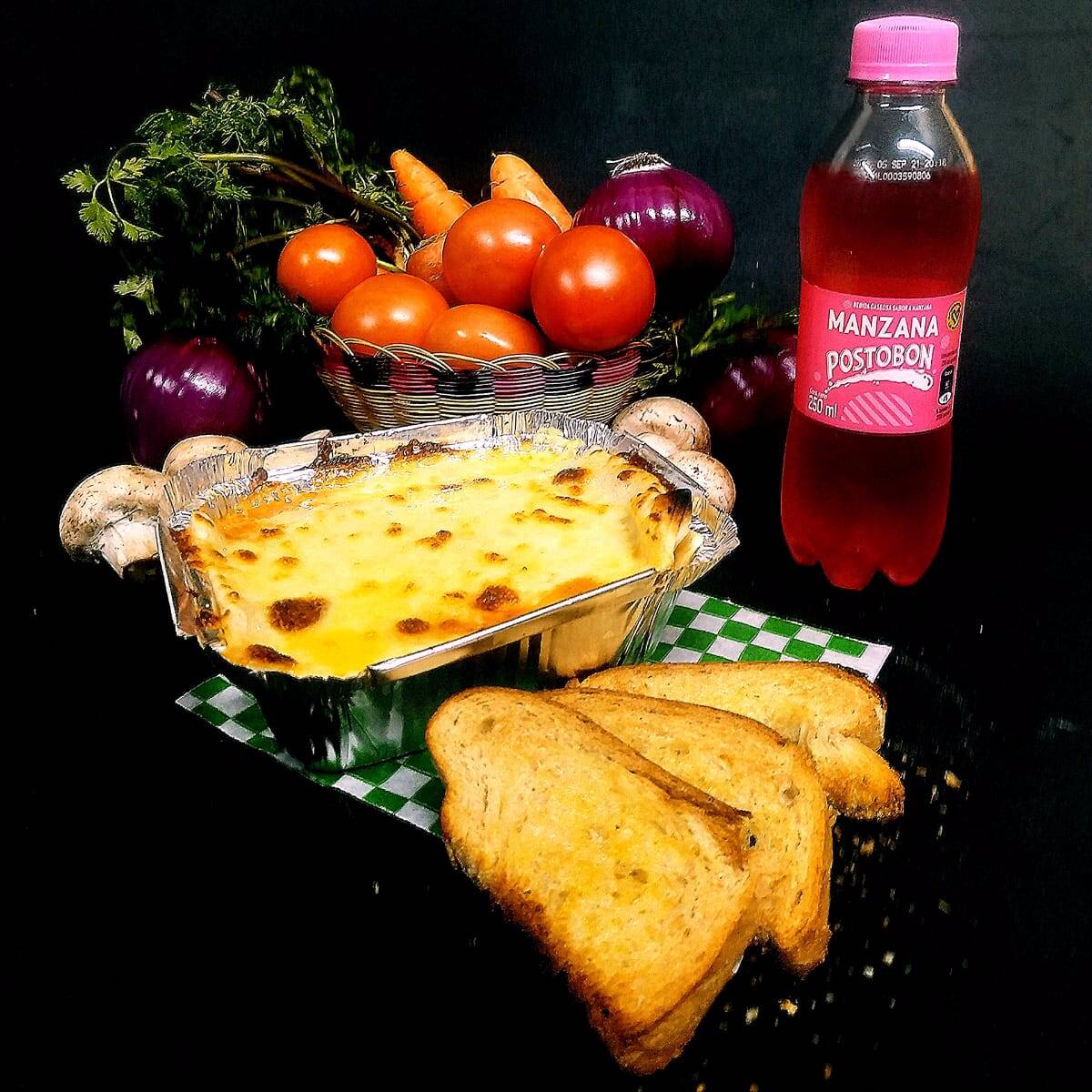 Lasagna Carbonara + Gaseosa