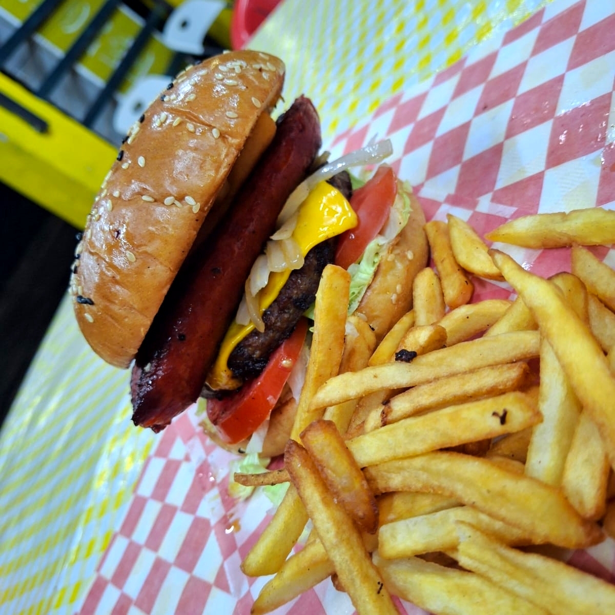 Hamburguesa con Chorizo