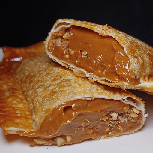 DOCE DE LEITE COM AMEDOIM