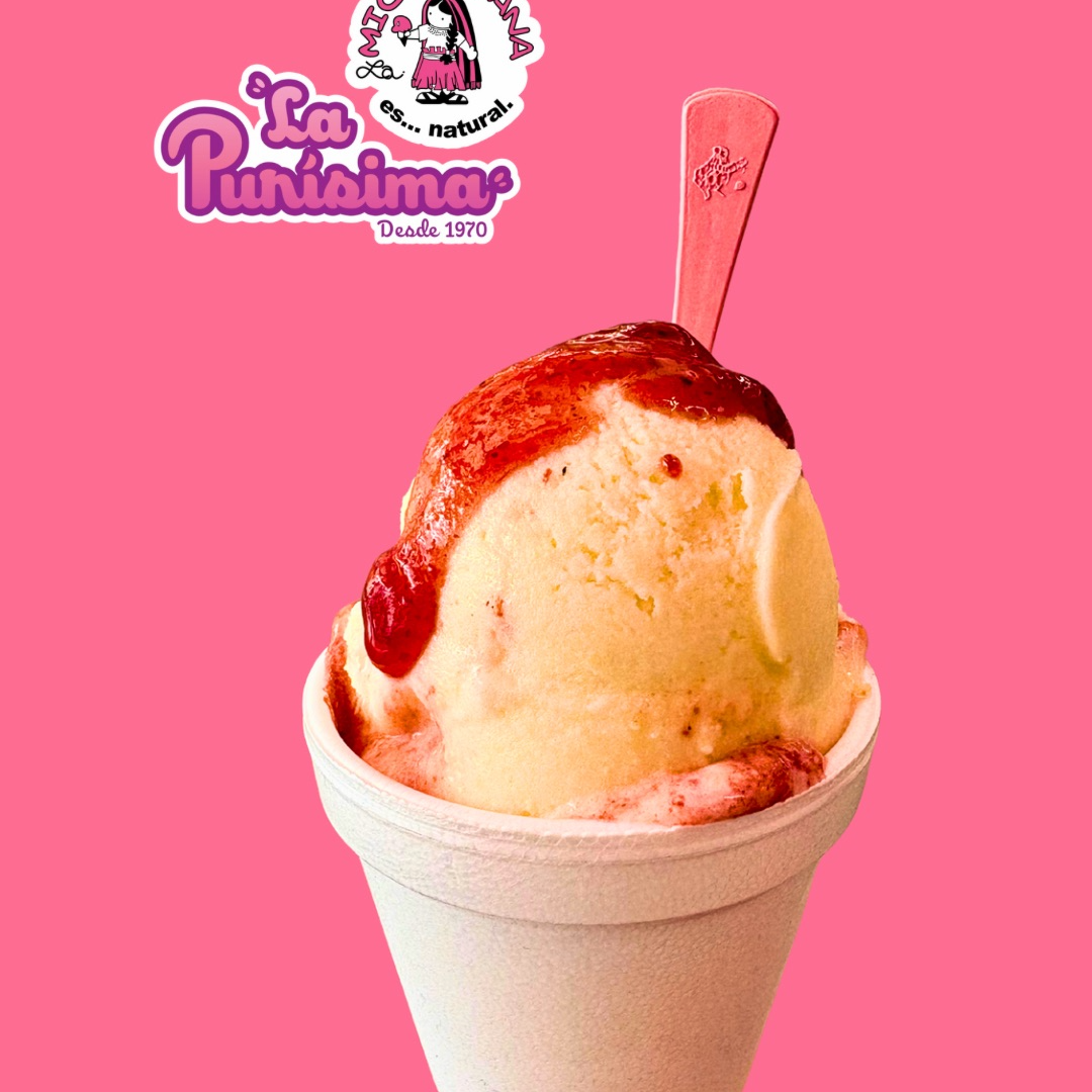Helado de Queso con Fresa