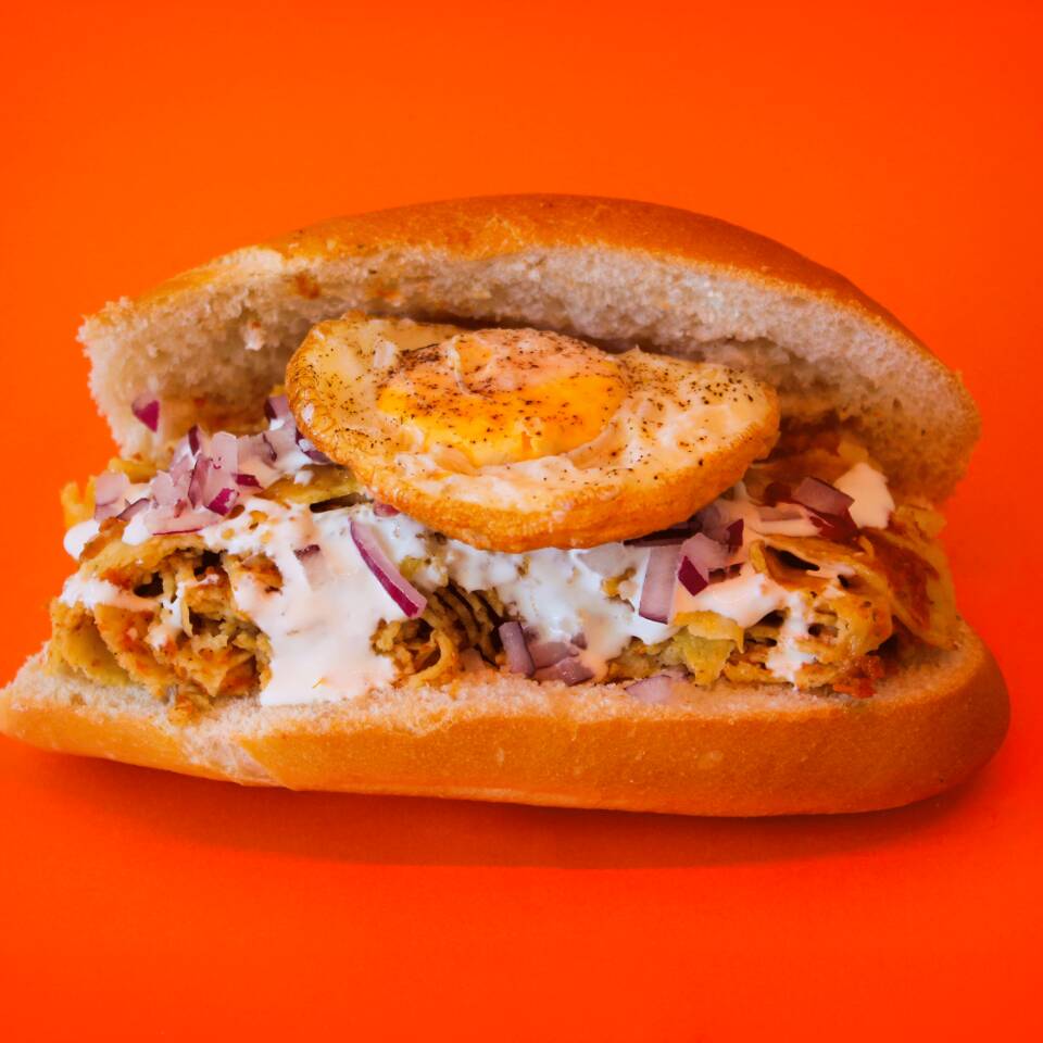 Torta de Chilaquilx con Huevo