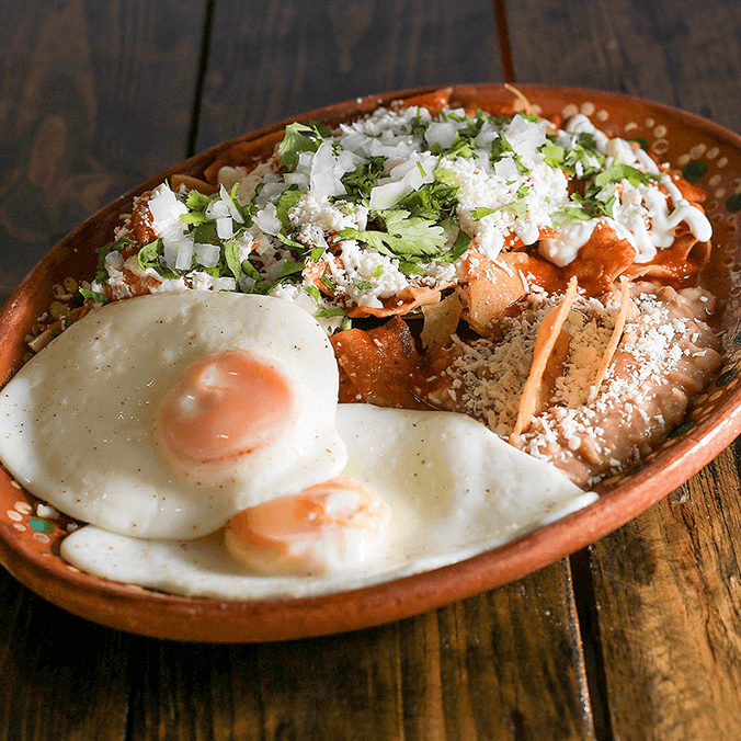 Chilaquiles con Huevo