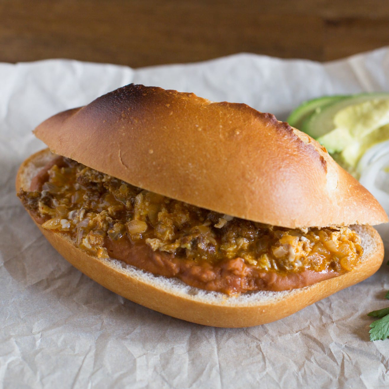 Torta de Huevo con Chorizo