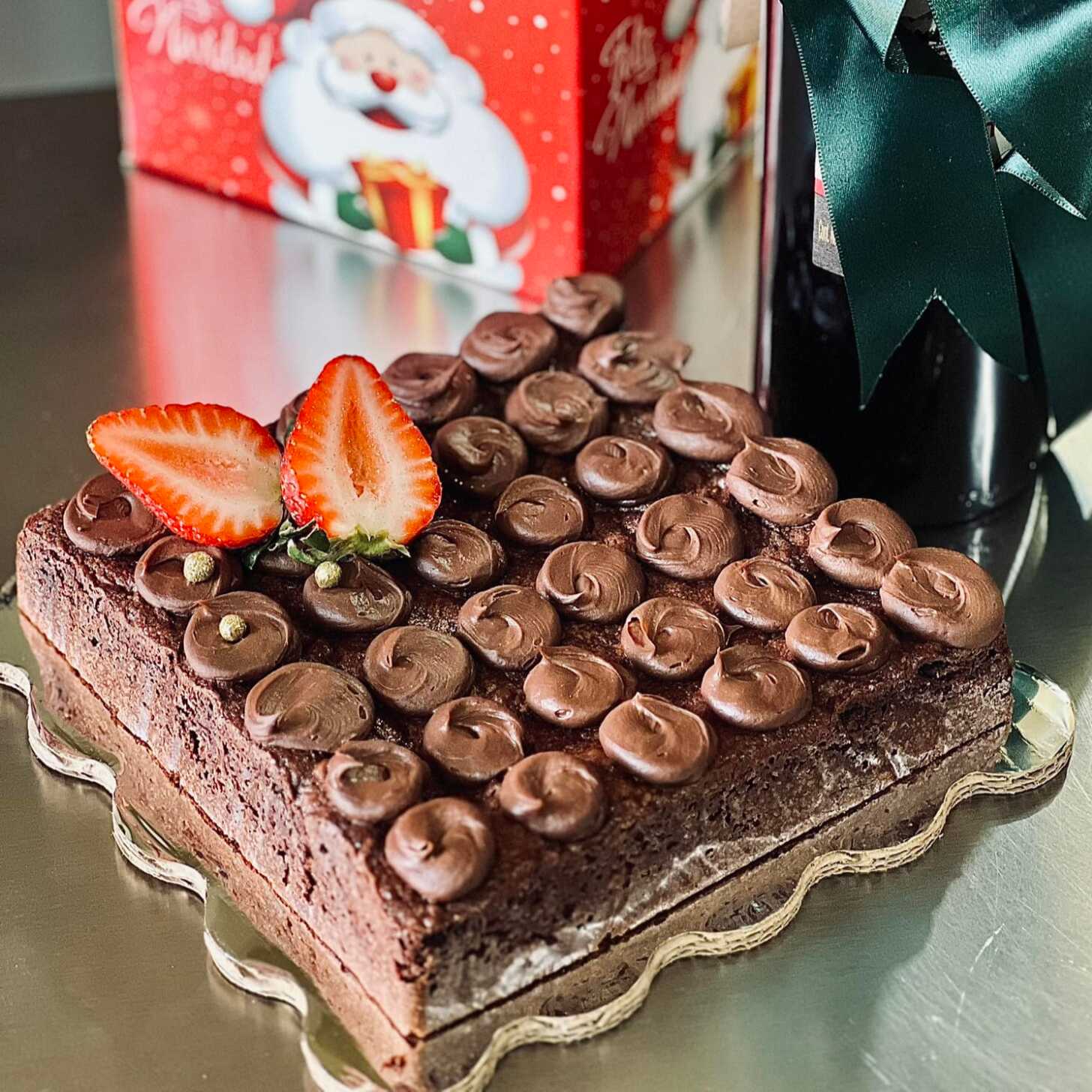 Brownie Con Nuez Y Ganache De Chocolate 5-6 Person