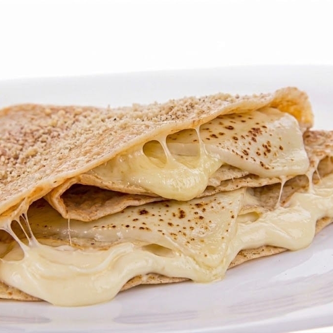 Crepa Salada Tres Quesos