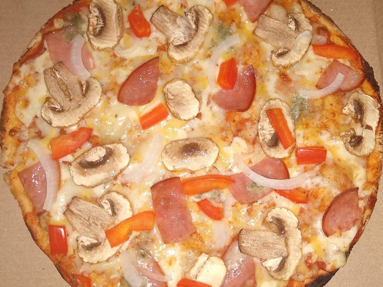 Pizza, Papas y Refresco Combo Personal