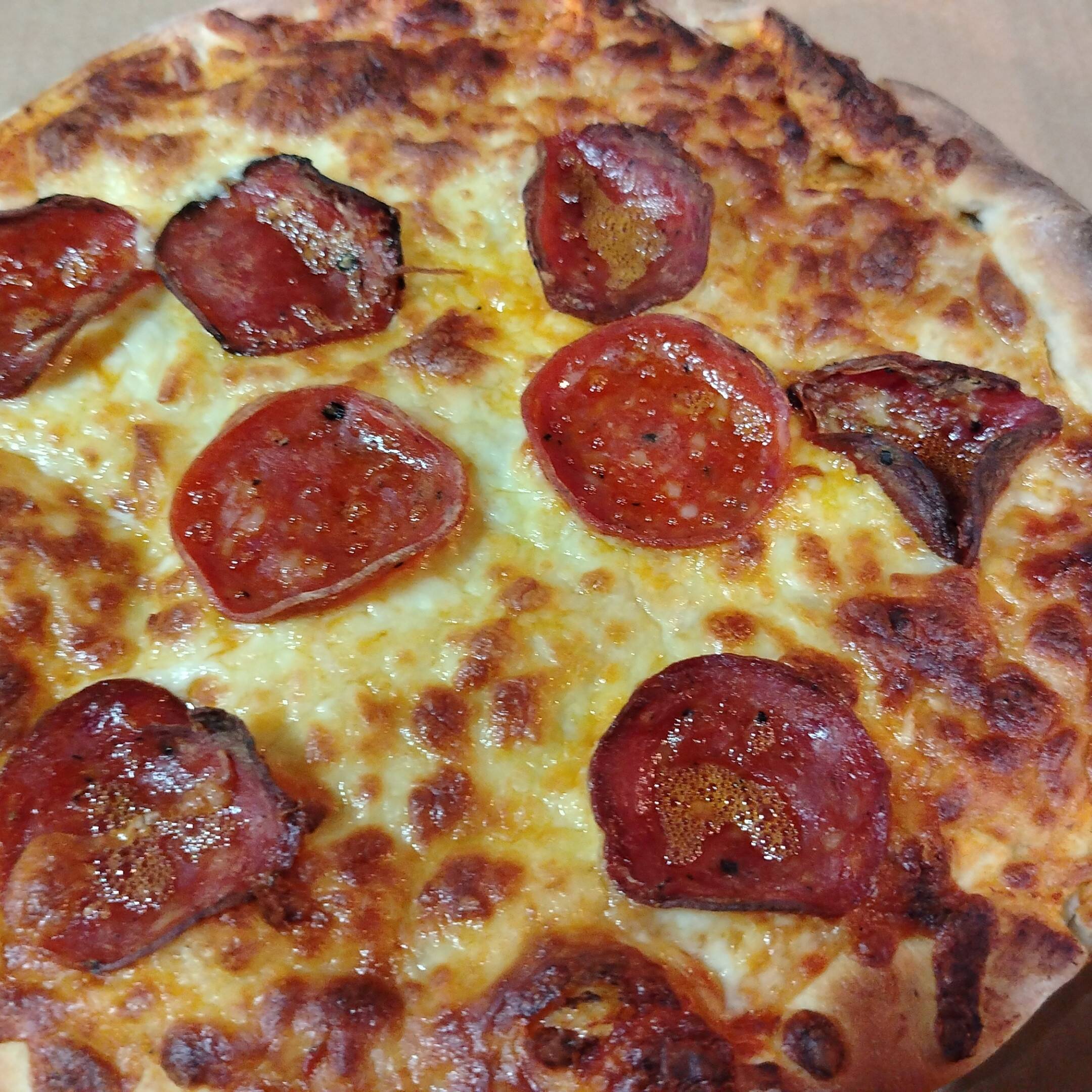 Pizza 4 SLICE mediana artesanal