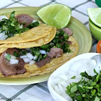 Tacos de Lengua