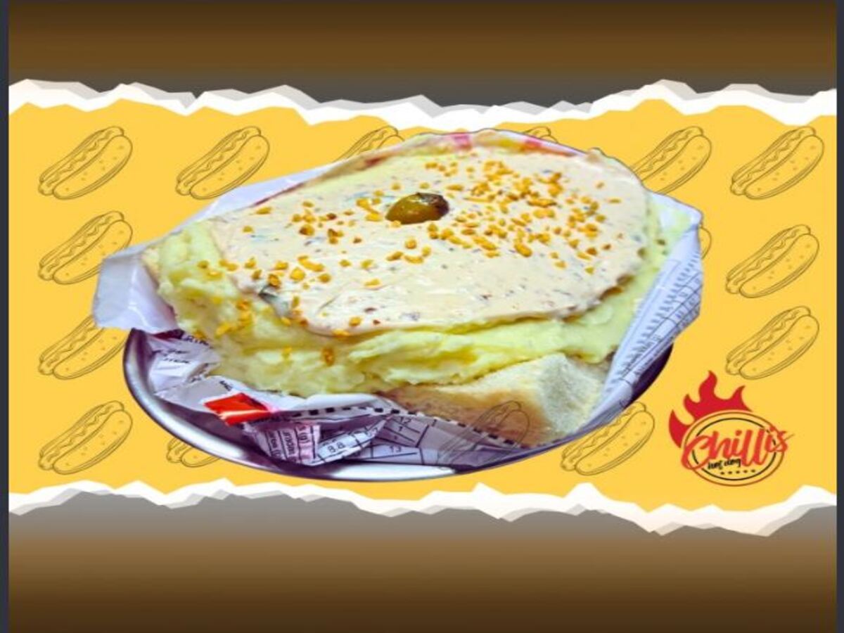 Chillis Hot Dog Premium