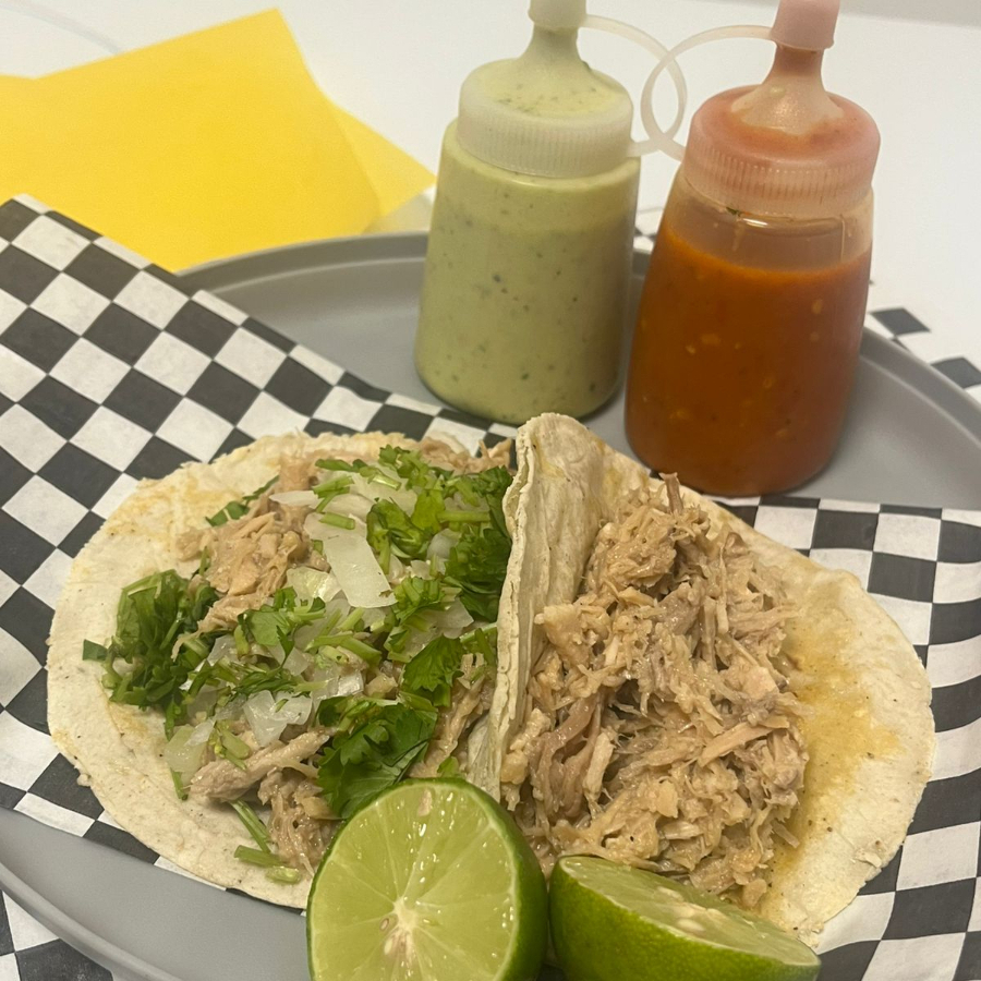 TACOS DE LECHON