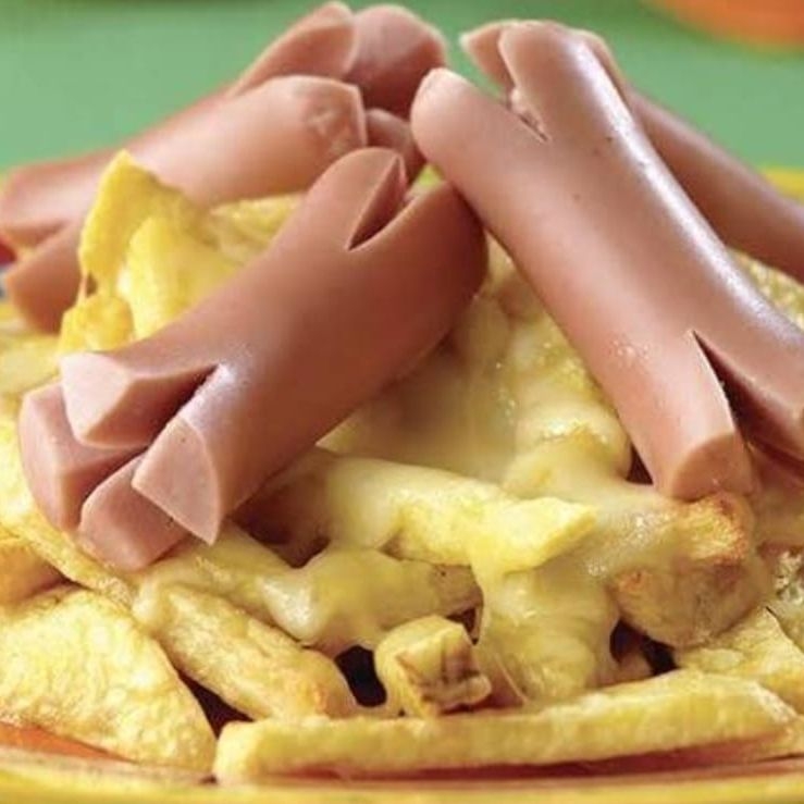Salchipapas