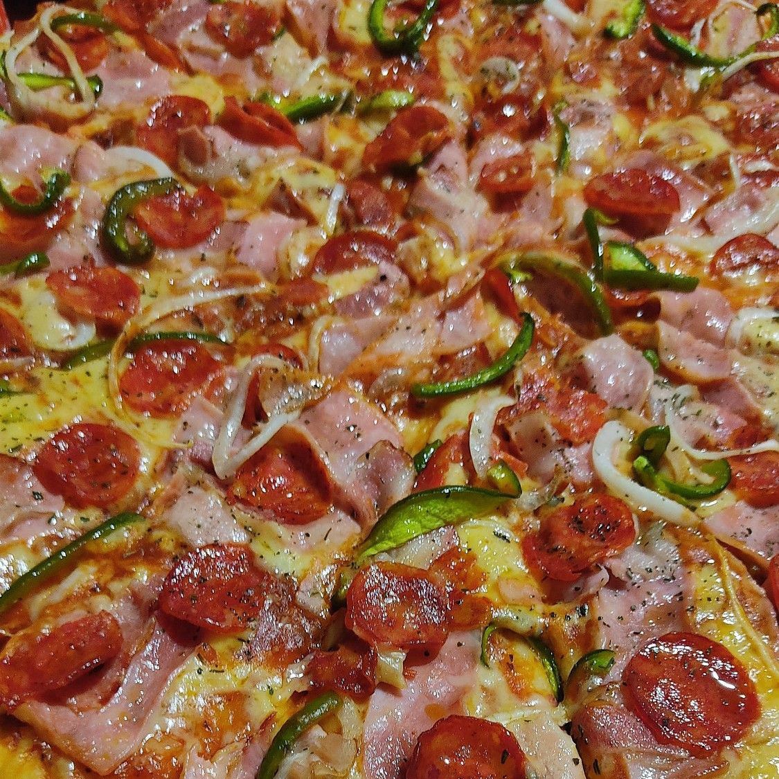 Pepperoni deluxe